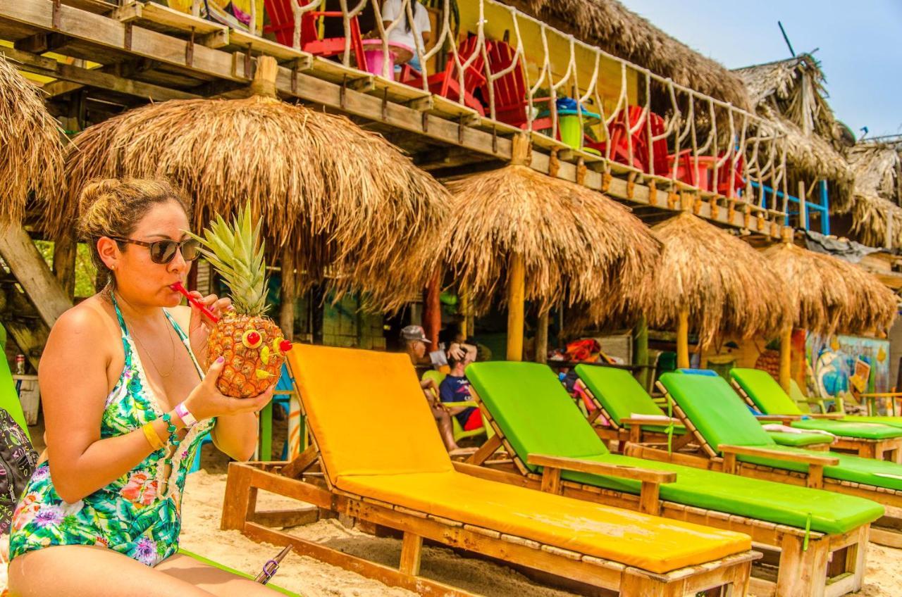 Nuestros Tres Tesoros II Hotel Playa Blanca Bagian luar foto
